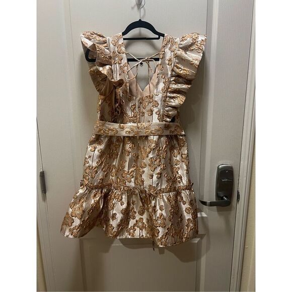 Elliatt Glimmer Metallic Jacquard Mini Dress wedding Guest Dress Size S NWT$228 - Picture 4 of 4